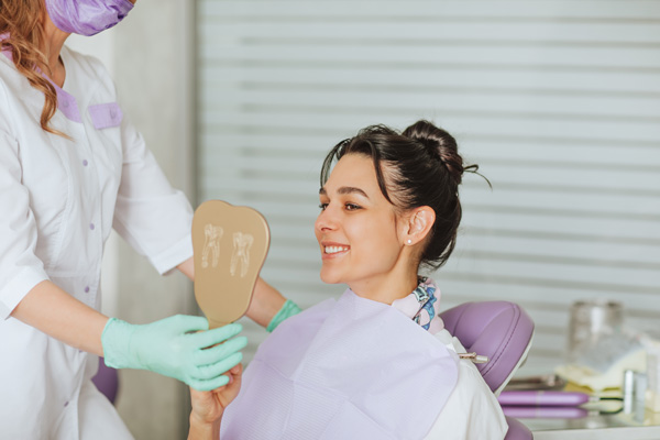 What Types Of Treatments Can An Experienced Cosmetic Dentist Offer?